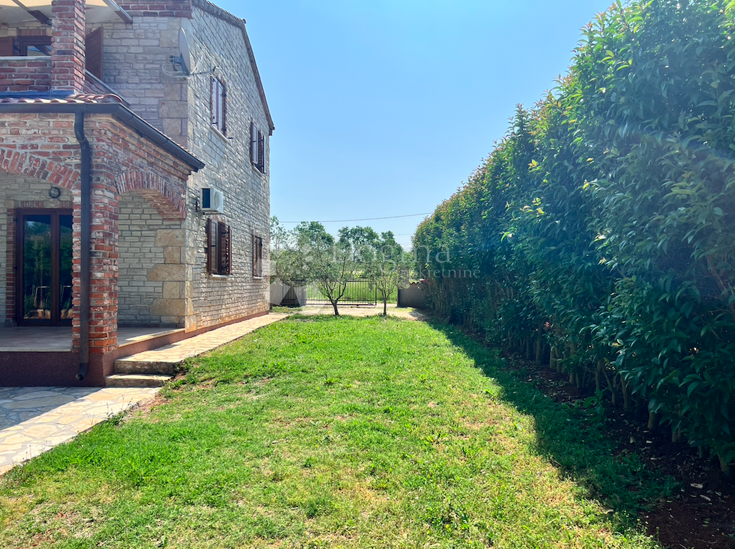 Casa Štokovci, Svetvinčenat, 211m2