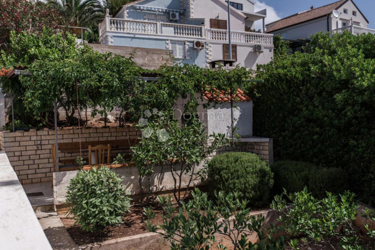 Casa Rukavac, Vis, 199m2