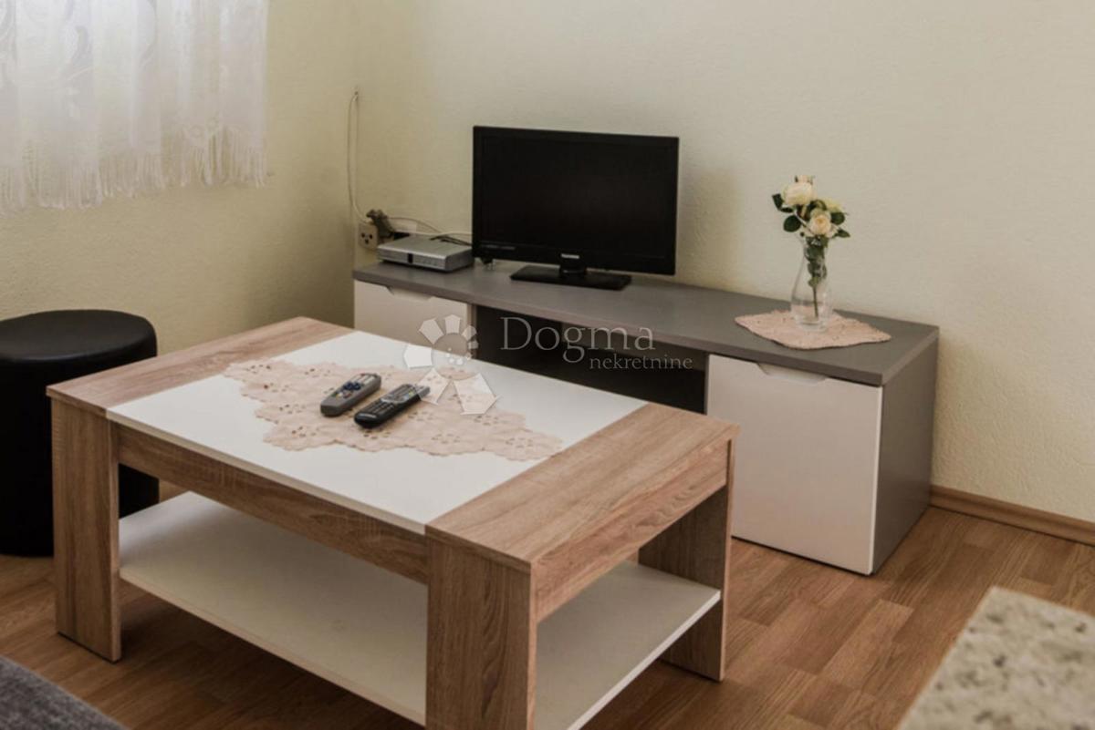 Casa Rukavac, Vis, 199m2