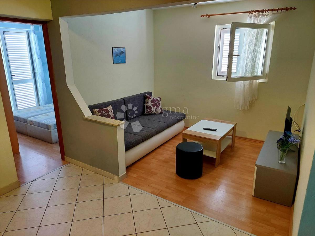 Casa Rukavac, Vis, 199m2