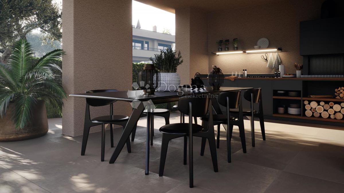 VILLA MODERNA CON PISCINA NELLA LOCALITÀ VICINO A POREČA