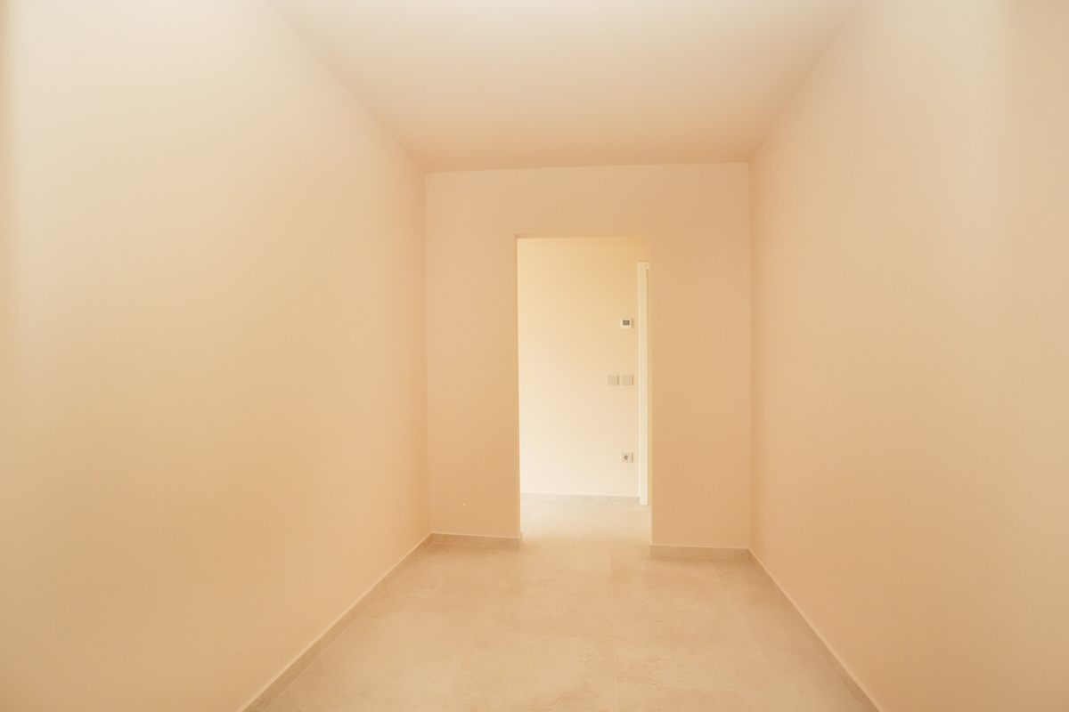 VILLA MODERNA CON PISCINA NELLA LOCALITÀ VICINO A POREČA