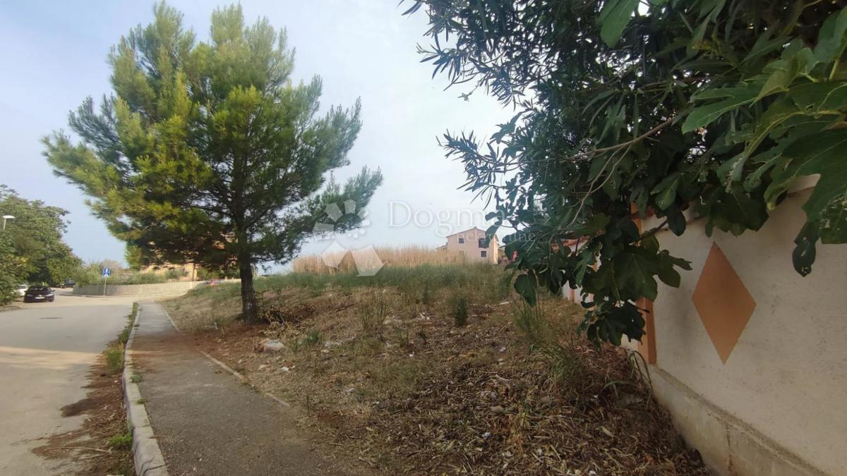 Terreno Galižana, Vodnjan, 1.299m2