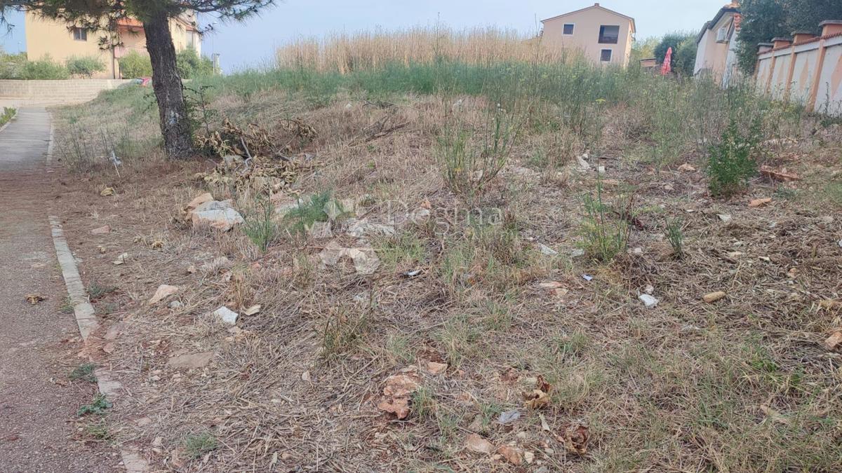 Terreno Galižana, Vodnjan, 1.299m2