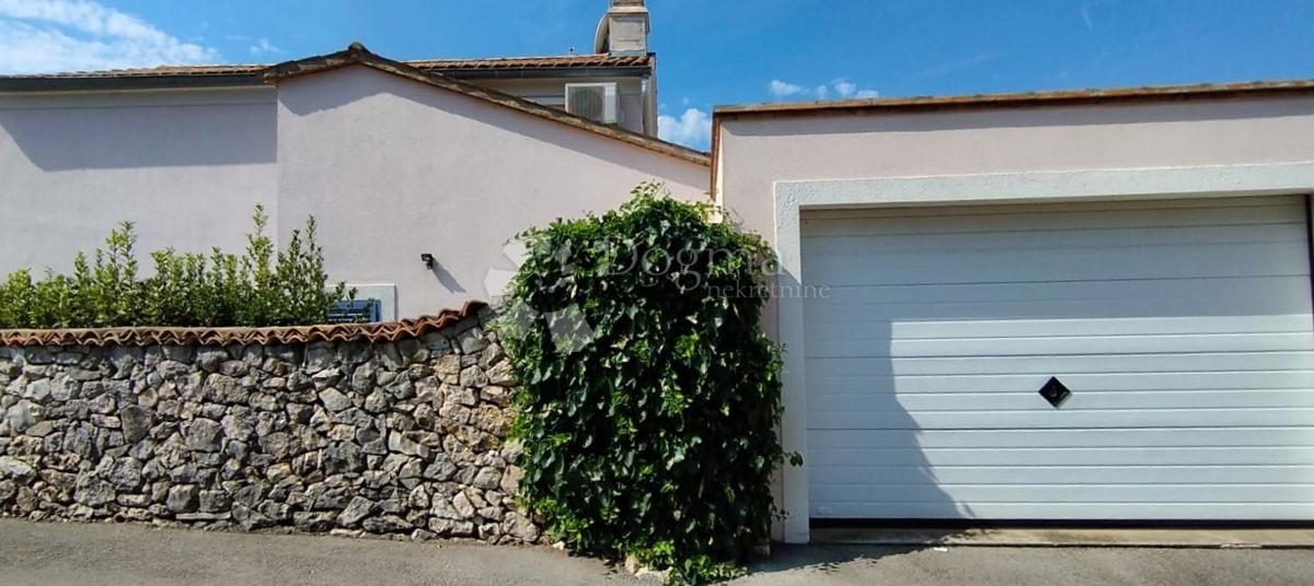 Casa Malinska, Malinska-Dubašnica, 120m2