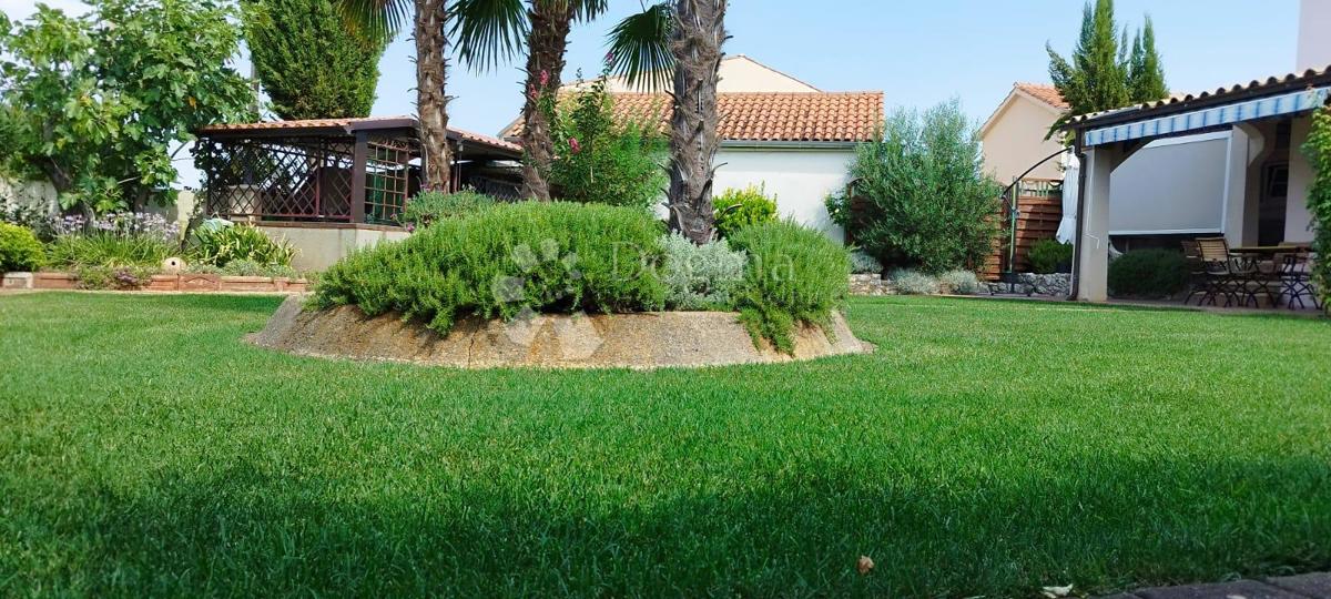 Casa Malinska, Malinska-Dubašnica, 120m2