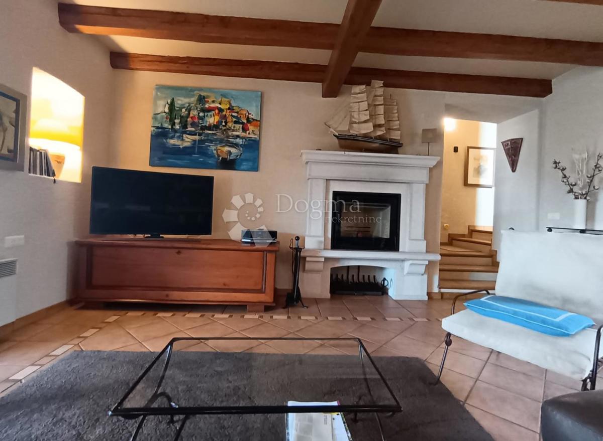 Casa Malinska, Malinska-Dubašnica, 120m2