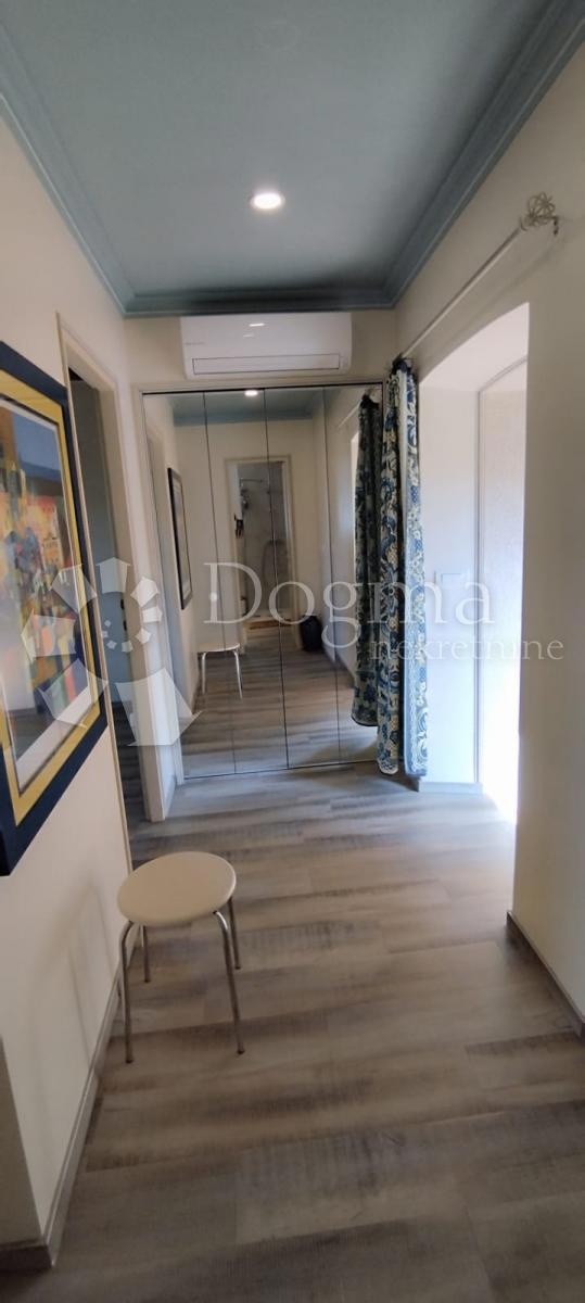 Casa Malinska, Malinska-Dubašnica, 120m2