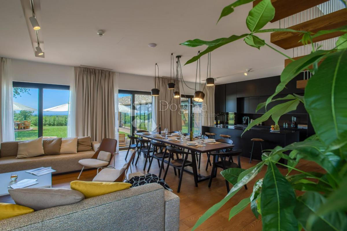 Casa Poreč, 342,52m2