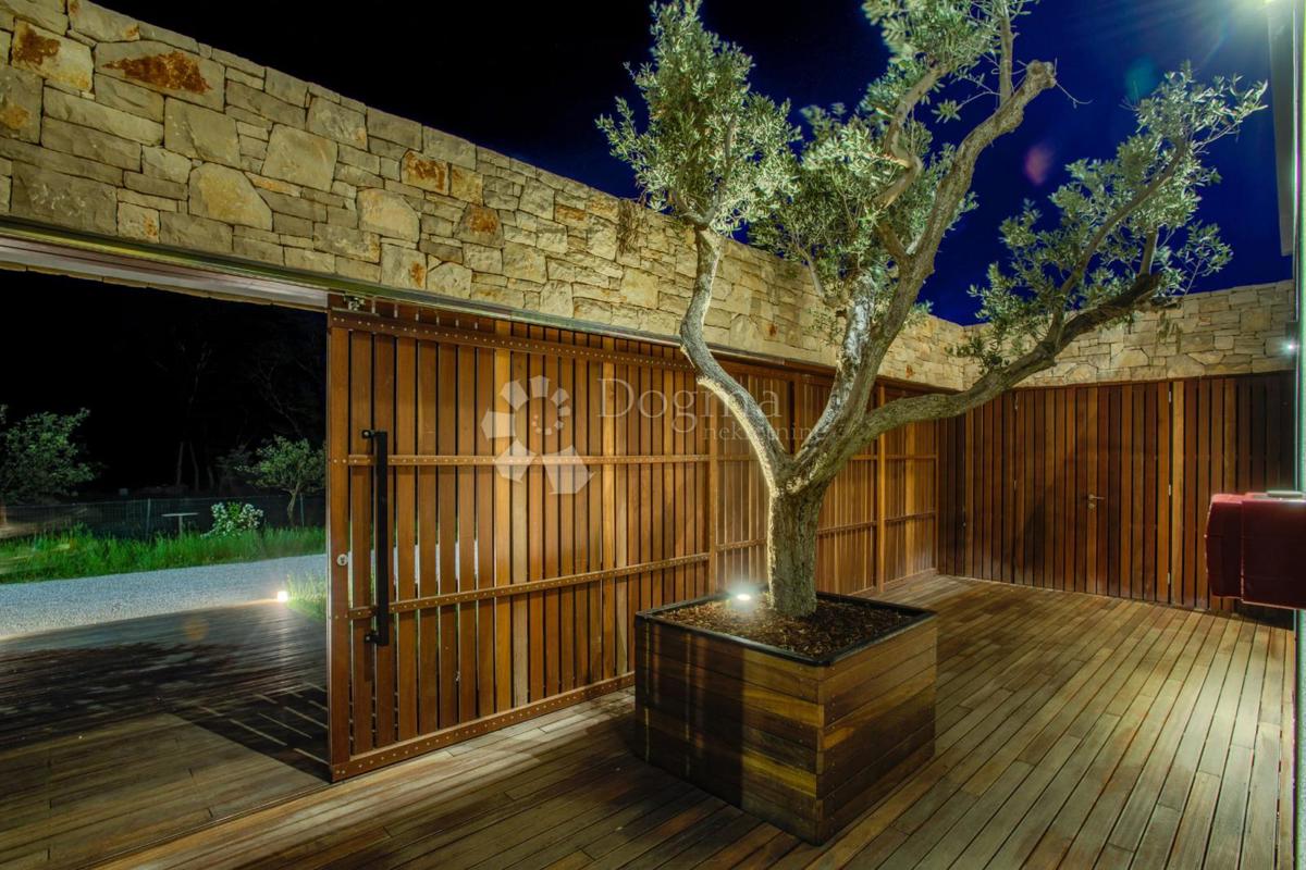 Casa Poreč, 342,52m2