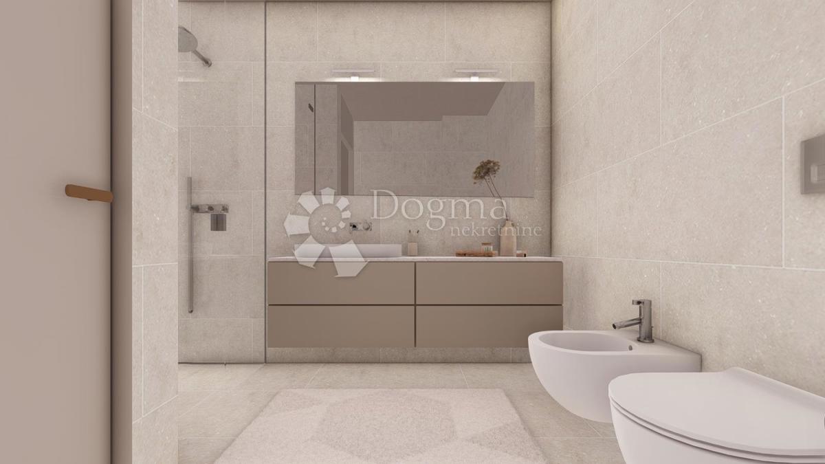 Nuova costruzione di alta qualità con giardino, a 10 minuti dal mare