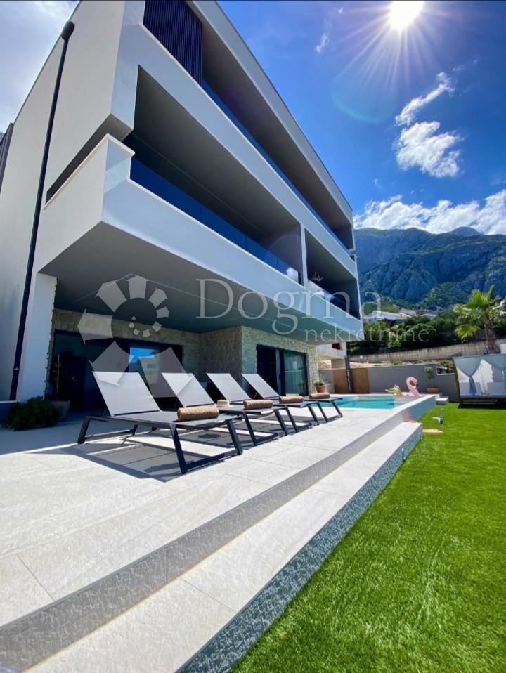 Casa Veliko Brdo, Makarska, 400m2