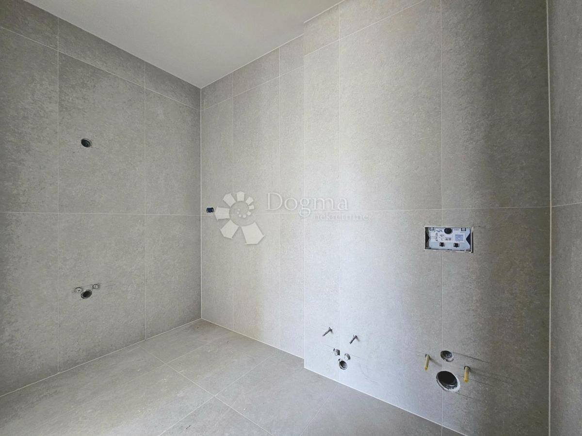 Appartamento al piano terra con giardino, a 10 minuti dal mare