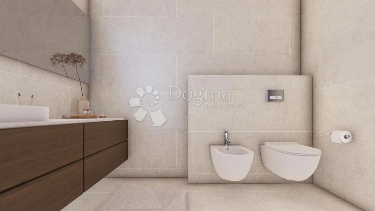 Appartamento al piano terra con giardino, a 10 minuti dal mare