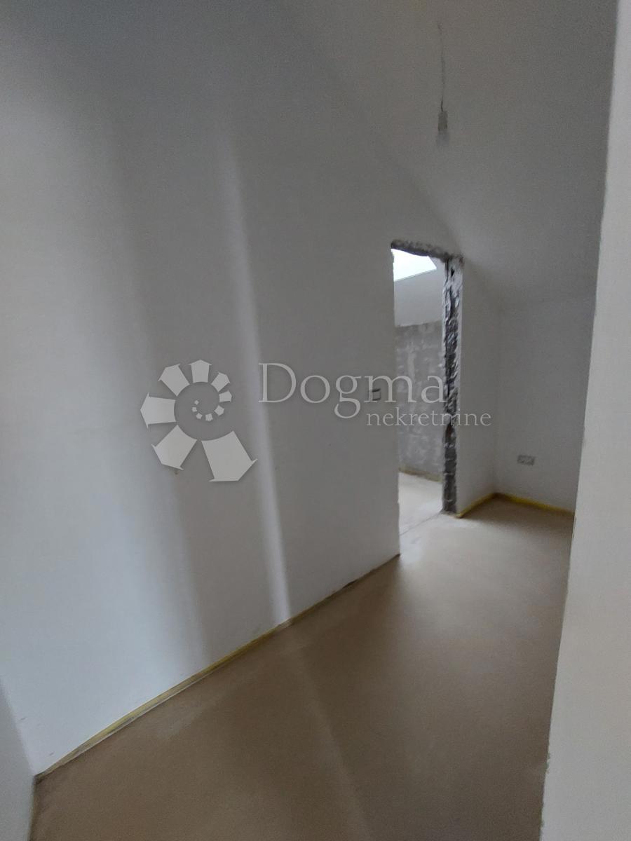 Allogio Grad, Šibenik, 128m2