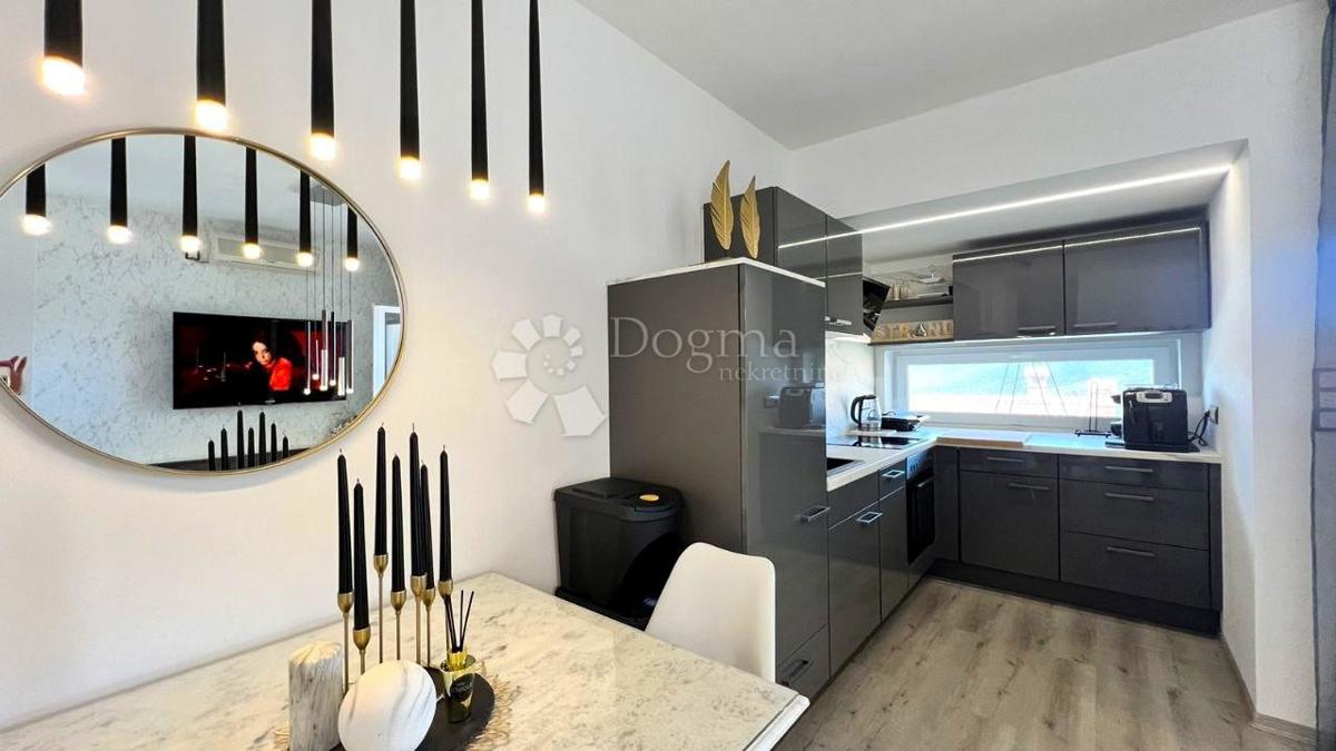 Allogio Rabac, Labin, 56m2