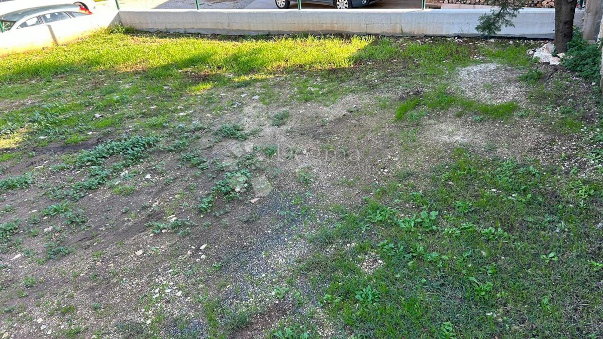 Terreno Veli vrh, Pula, 1.000m2