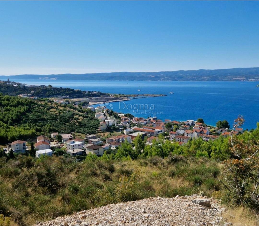 Terreno Dugi Rat, 1.313m2