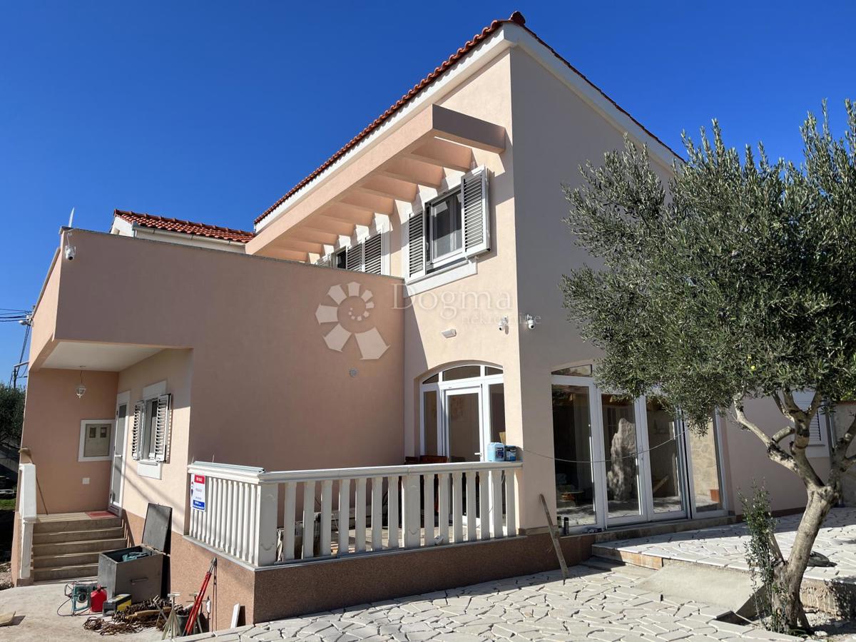 Casa Čista Mala, Vodice, 245m2