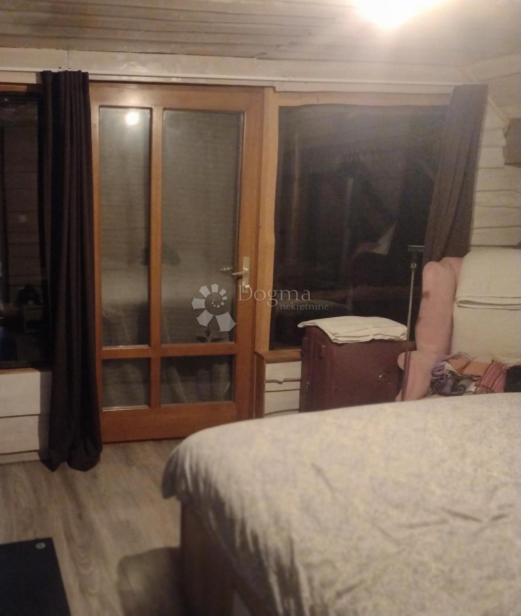 Casa Blatuša, Gvozd, 100m2