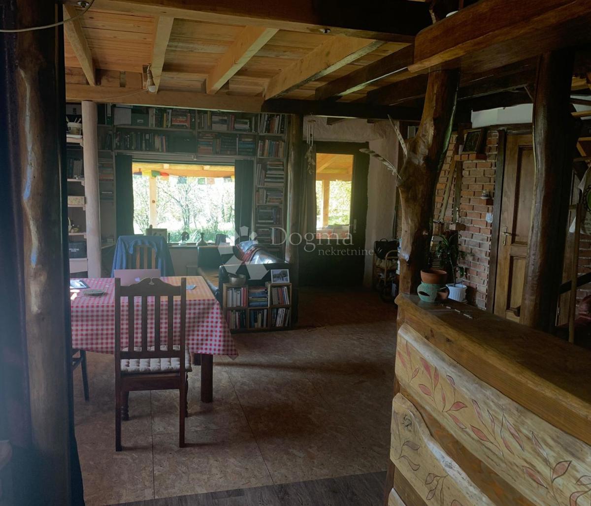 Casa Blatuša, Gvozd, 100m2