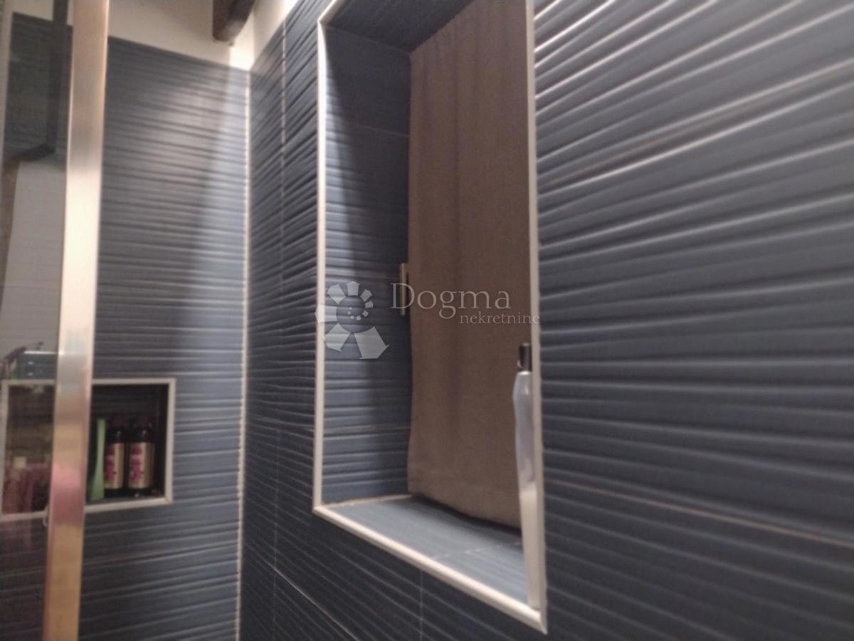 Casa Blatuša, Gvozd, 100m2