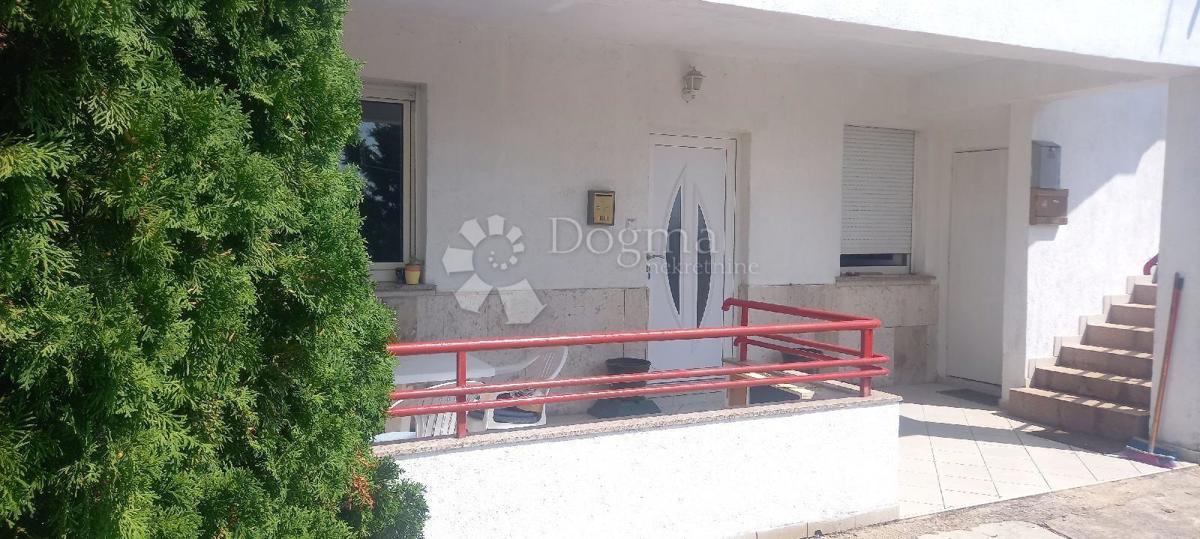 Allogio Marinići, Viškovo, 79,79m2