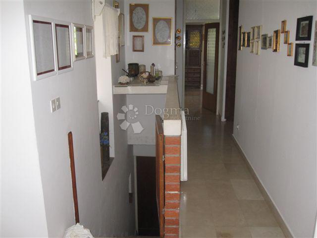 Casa Dračevica, Nerežišća, 120m2