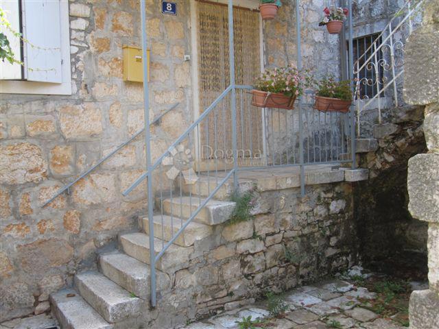 Casa Dračevica, Nerežišća, 120m2