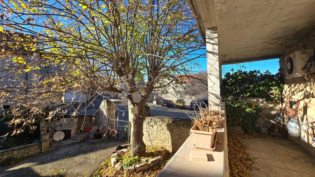 Casa Dračevica, Nerežišća, 120m2