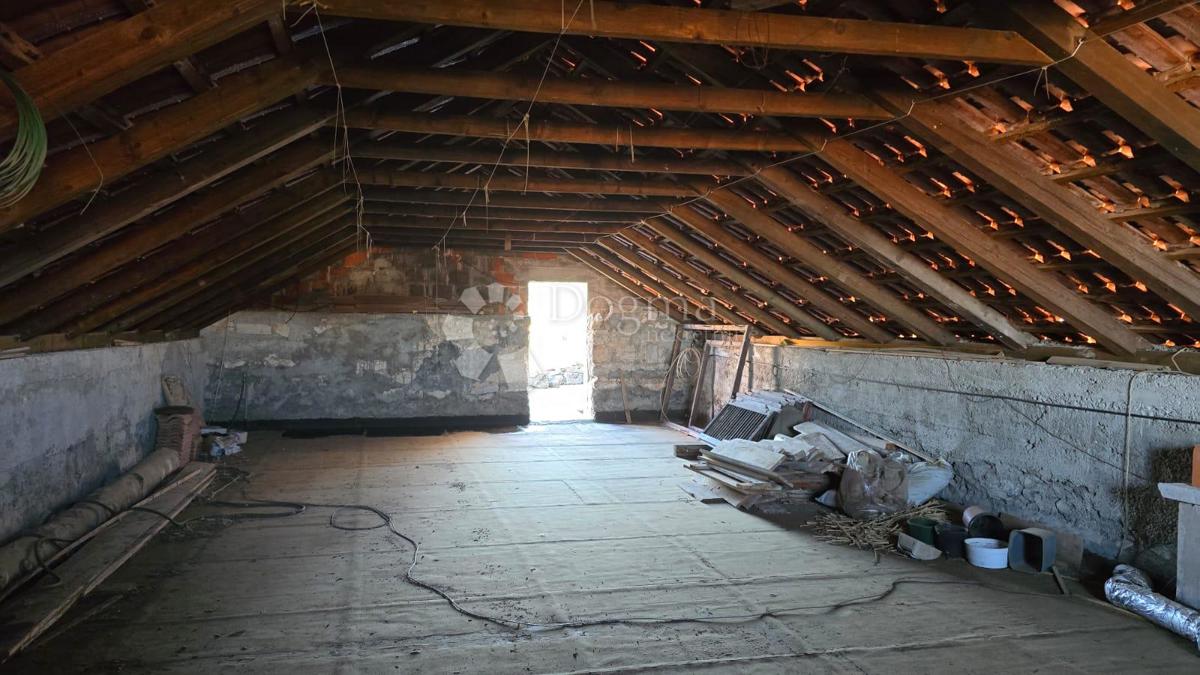 Casa Dračevica, Nerežišća, 120m2