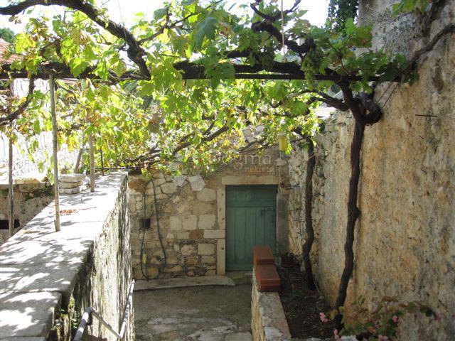 Casa Dračevica, Nerežišća, 120m2