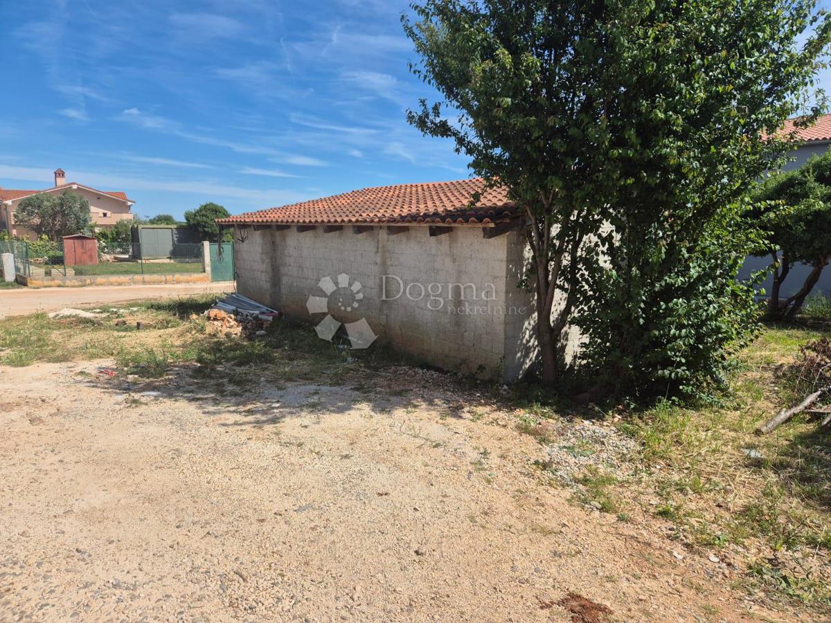 Terreno Monteserpo - Komunal, Pula, 580m2