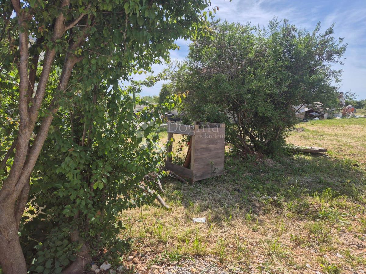Terreno Monteserpo - Komunal, Pula, 580m2