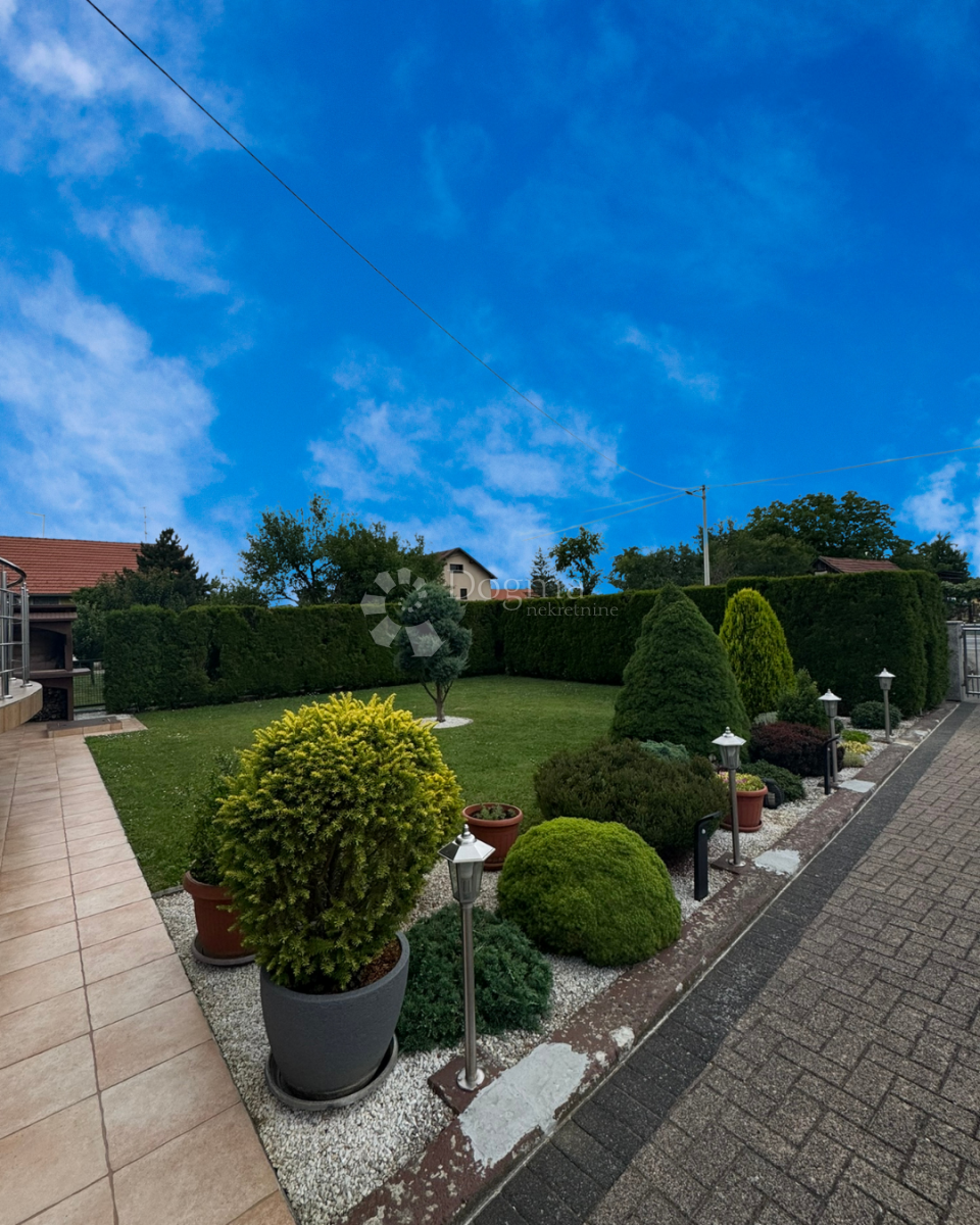 Casa Predavac, Rovišće, 289m2