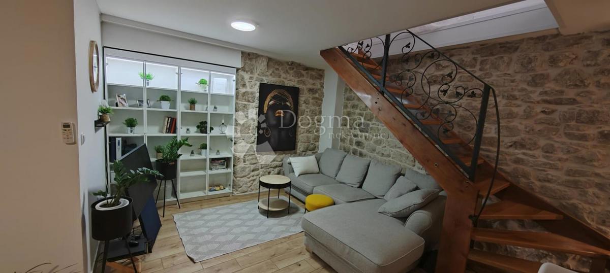 Casa Kaštel Stari, Kaštela, 125m2
