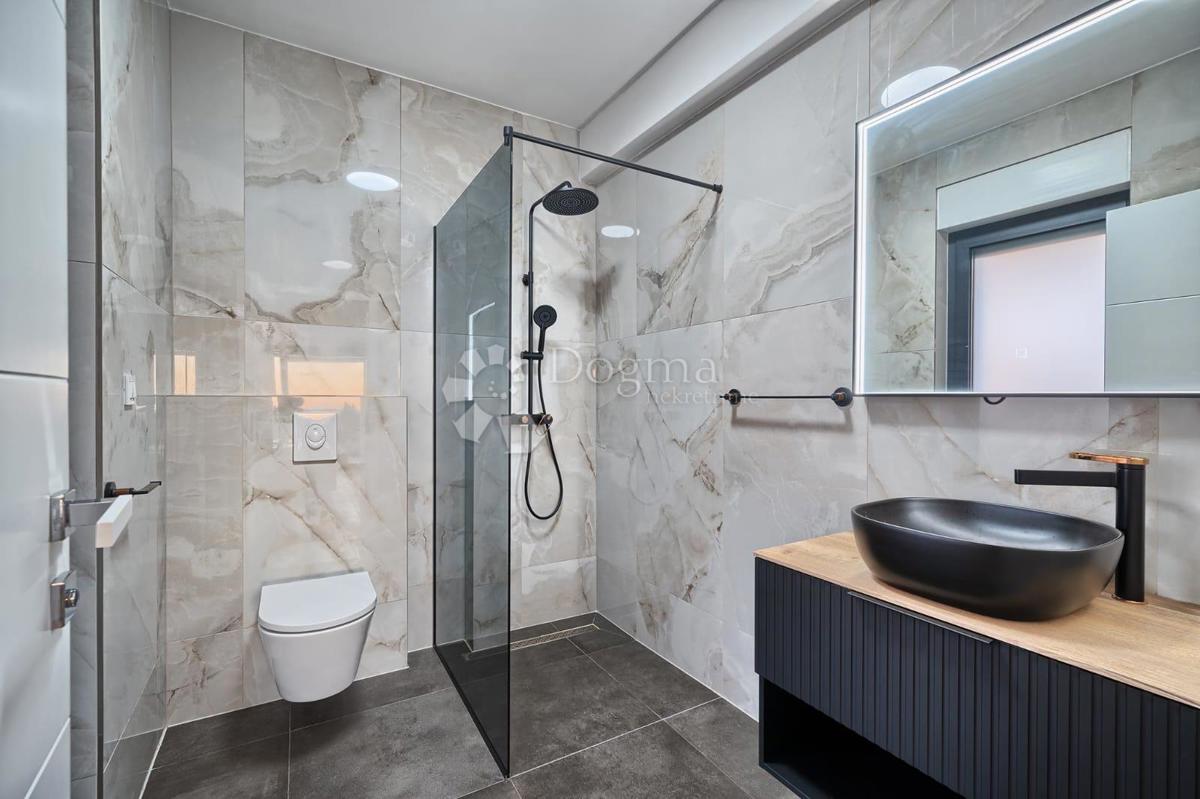 Casa Primošten, 225,21m2