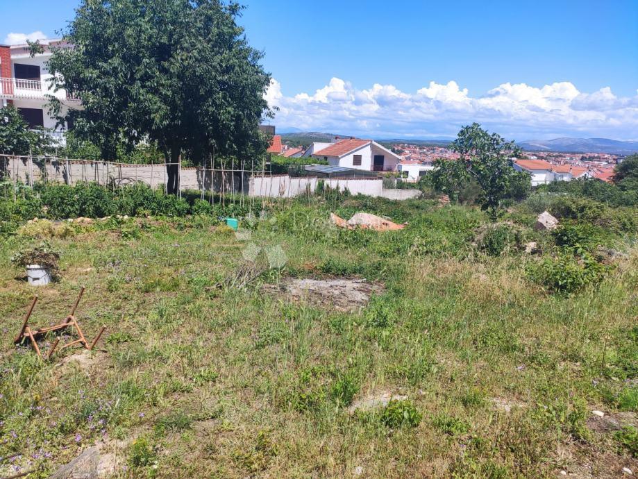 Terreno edificabile Vodice, 1.513m2