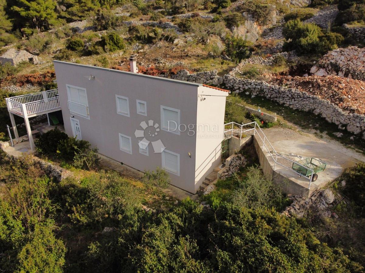 Casa Drvenik Veliki, Trogir - Okolica, 105m2