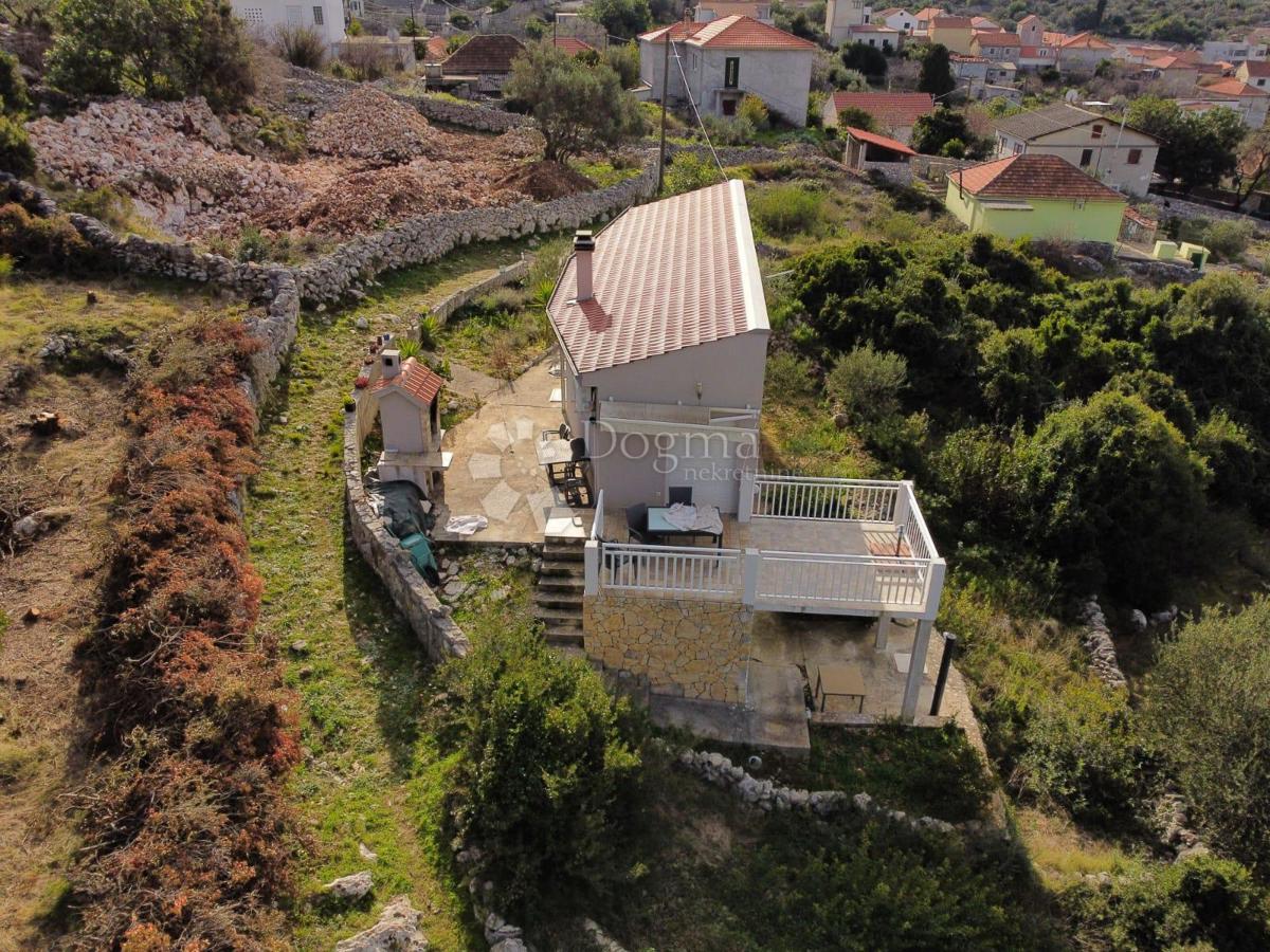 Casa Drvenik Veliki, Trogir - Okolica, 105m2