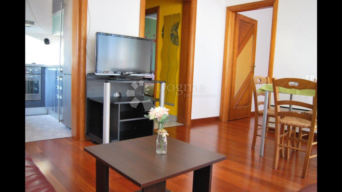 Allogio Centar, Rijeka, 51,41m2