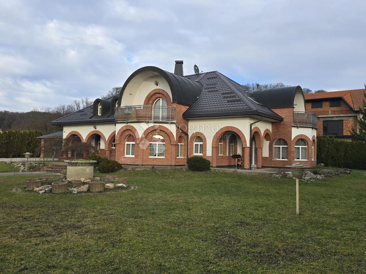 Casa Sveti Ivan Zelina, 400m2