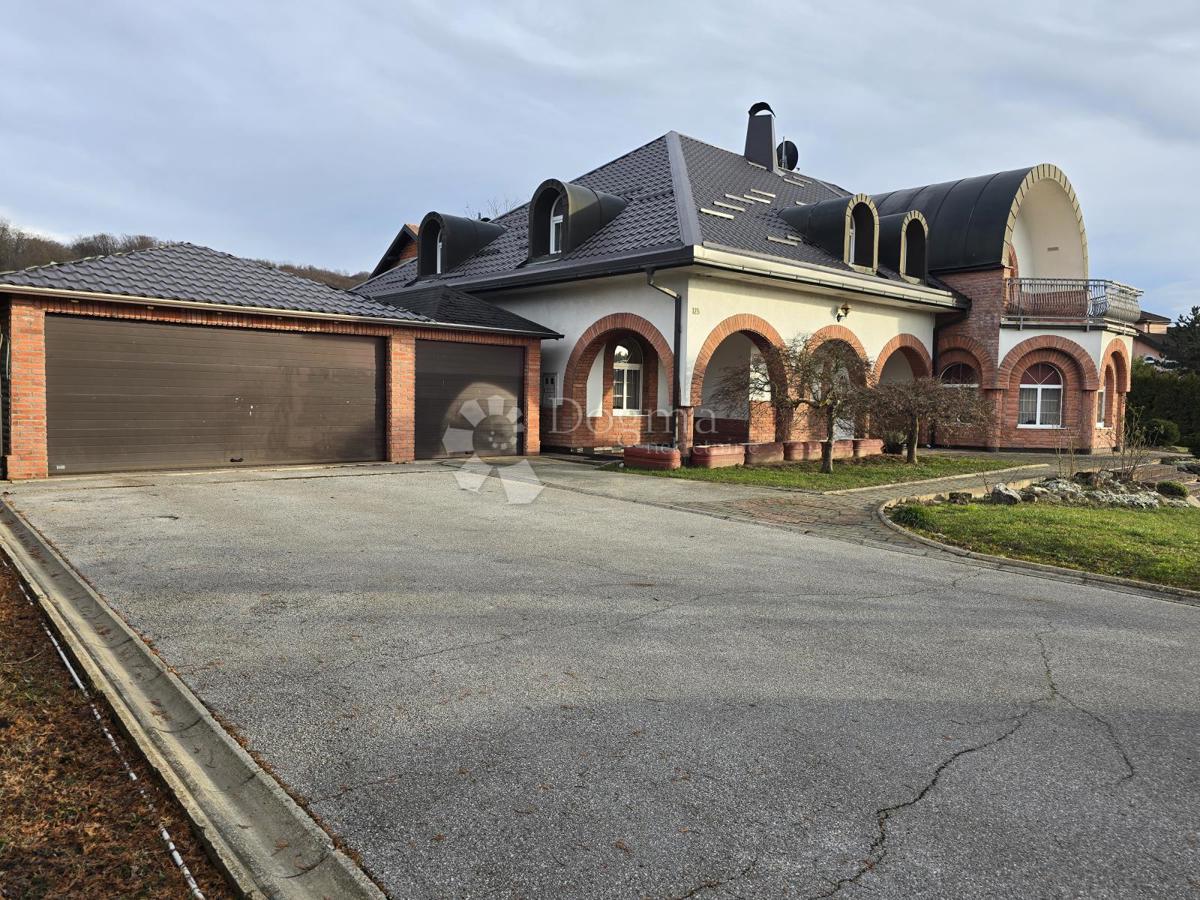 Casa Sveti Ivan Zelina, 400m2