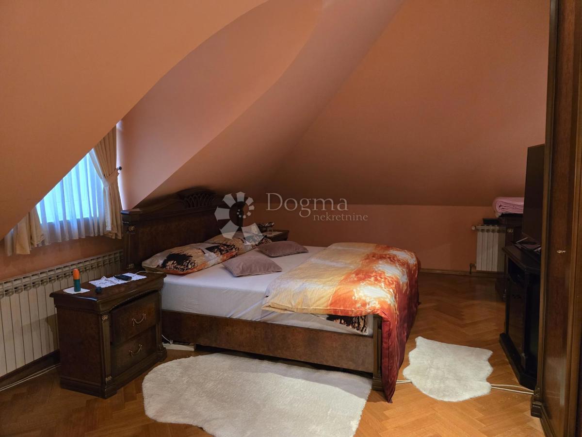 Casa Sveti Ivan Zelina, 400m2