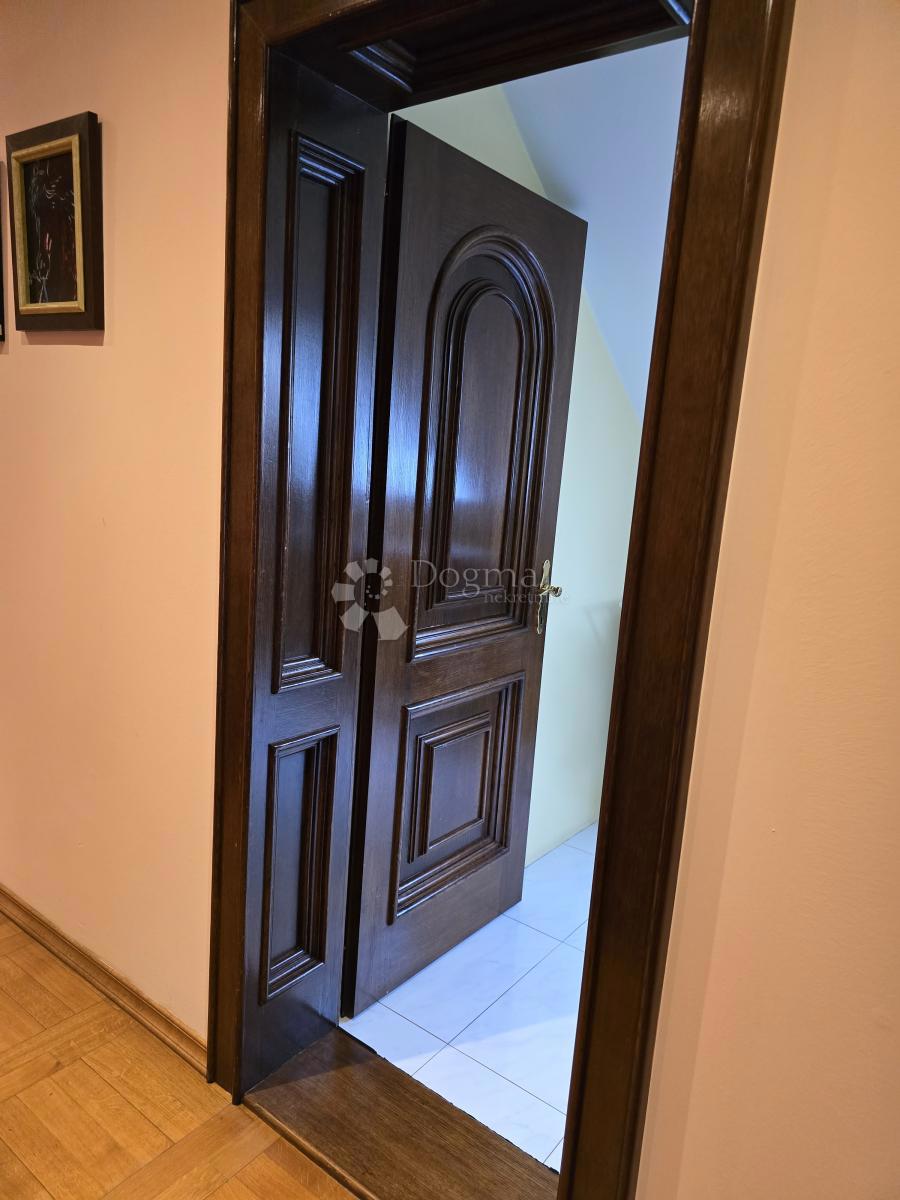 Casa Sveti Ivan Zelina, 400m2