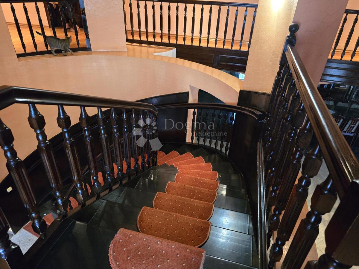 Casa Sveti Ivan Zelina, 400m2
