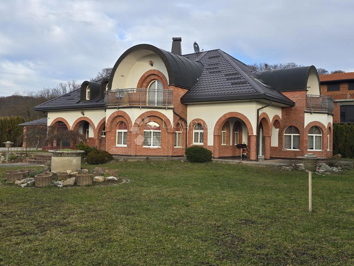 Casa Sveti Ivan Zelina, 400m2