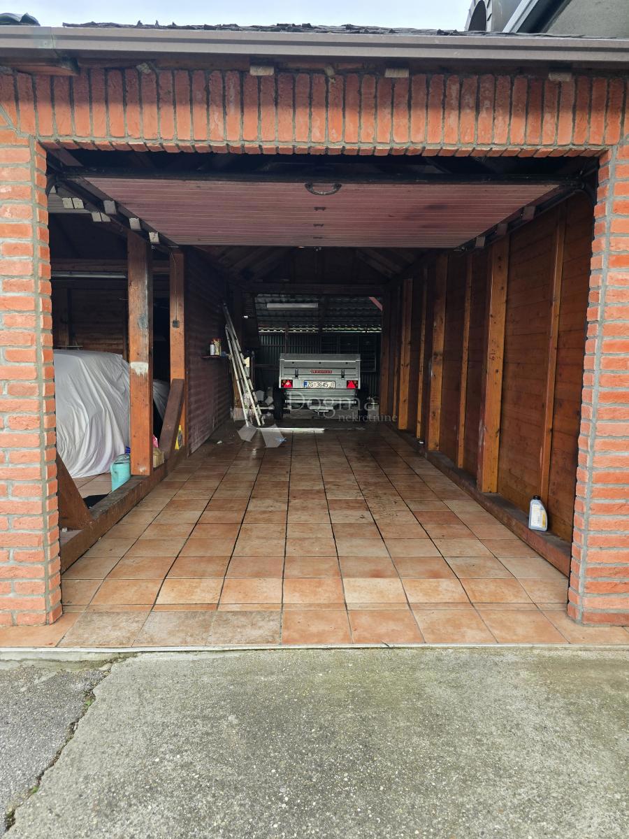 Casa Sveti Ivan Zelina, 400m2