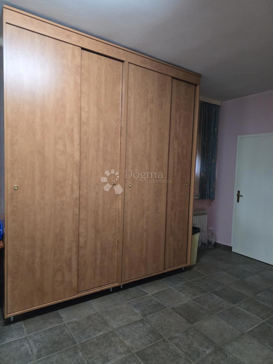 Casa Sveti Ivan Zelina, 400m2