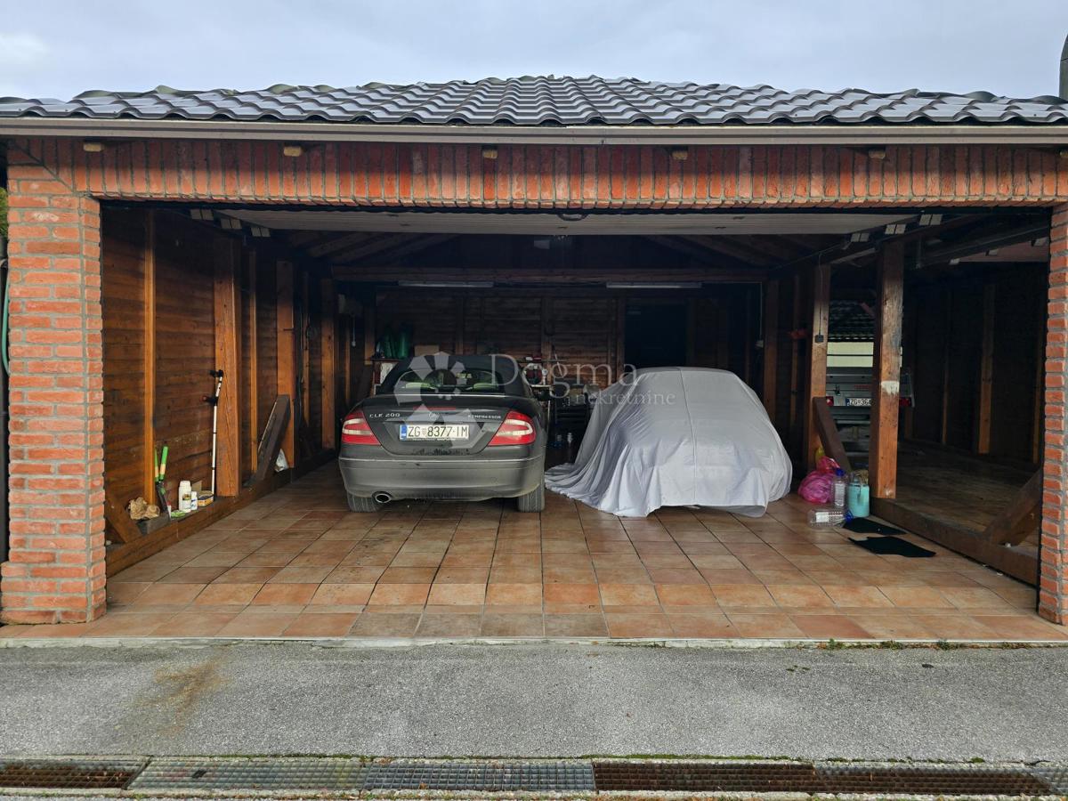 Casa Sveti Ivan Zelina, 400m2